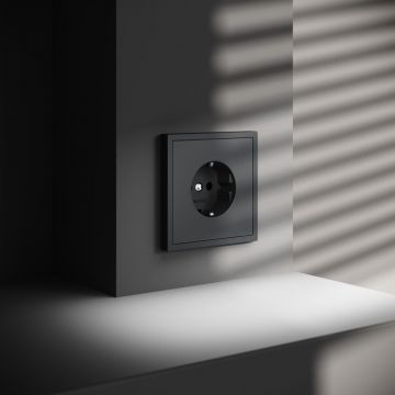 Розетка встраиваемая Voltum (Вольтум) S70 с заземлением 16А, (графит) VLS040107