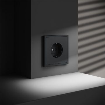Розетка встраиваемая Voltum (Вольтум) S70 с заземлением и защитными шторками, 16А, (графит) VLS040207