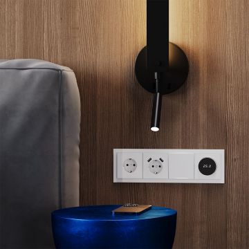 Розетка встраиваемая Voltum (Вольтум) S70 с заземлением и защитными шторками, 16А, с USB, A+A, (белый матовый) VLS040402