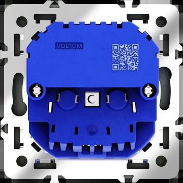 Розетка встраиваемая Voltum (Вольтум) S70 с заземлением и защитными шторками, 16А, с USB, A+A, (титан) VLS040406