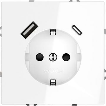 Розетка встраиваемая Voltum (Вольтум) S70 с заземлением и защитными шторками, 16А, с USB, A+С, (белый глянцевы VLS040501