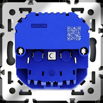 Розетка встраиваемая Voltum (Вольтум) S70 с заземлением и защитными шторками, 16А, с USB, A+С, (титан) VLS040506