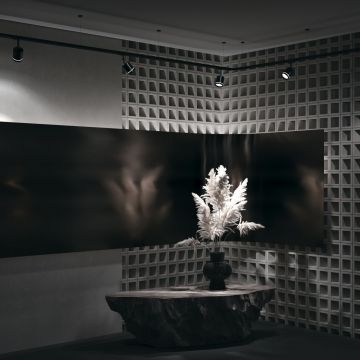 Трековый однофазный светодиодный светильник Maytoni (Майтони) Unity Orlo TR085-1-5W4K-B