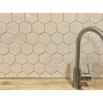 Керамическая плитка Amadis Fine Tiles (Амадис Файн Тайлс) Art Deco Glossy on Mesh Vanilla 32x28 см
