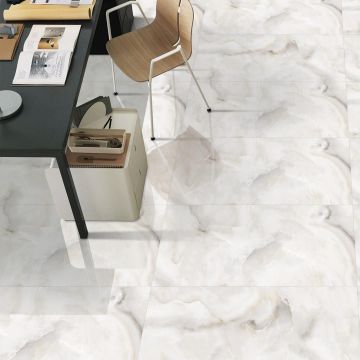 Керамогранит Art and Natura (Арт Энд Натура) Ceramica Onyх cloud white glossy 60х120 см, глянцевый