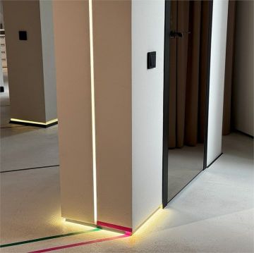 Профиль стеновой декоративный Pro Design (Про Дизайн) 534 2700 мм, под панели RAL 9005 Черный муар, 534B