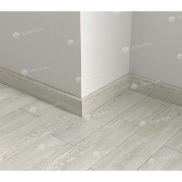 Плинтус напольный Alpine Floor (Альпин Флор) Parquet Light 2200х80х12,5 мм Дуб Арктик (Oak Arctic), SK 13-4