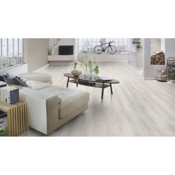 Ламинат UltraFlooring (Ультра Флуринг) Super Natural Classic 8/33 Дуб Стерлинг Туманный (Oak Sterling Misty) , K484