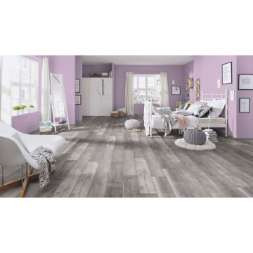 Ламинат UltraFlooring (Ультра Флуринг) Super Natural Classic 8/33 Дуб Блеквотер (Oak Blackwater) , K413