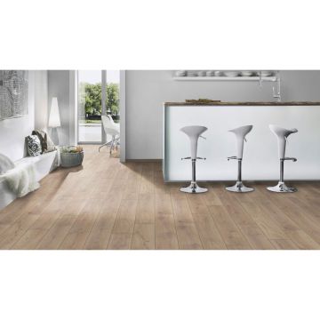 Ламинат UltraFlooring (Ультра Флуринг) Super Natural Classic 8/33 Дуб Бискотти (Oak Biscotti) , K453