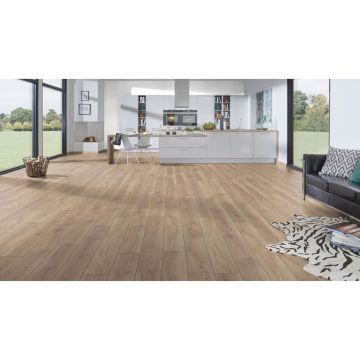 Ламинат UltraFlooring (Ультра Флуринг) Super Natural Classic 8/33 Дуб Бискотти (Oak Biscotti) , K453