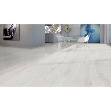 Ламинат UltraFlooring (Ультра Флуринг) Castello Classic 8/32 Дуб Парящий (Oak Soaring) , K396