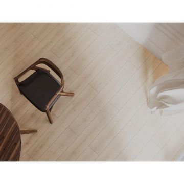 Ламинат Eversense (Еверсенсе) Classic 8/34 Дуб Падуа светлый (Oak Padua Light), EL2170