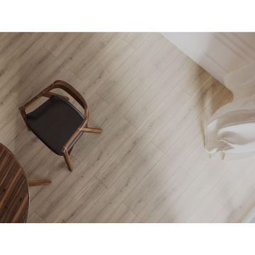 Ламинат Eversense (Еверсенсе) Classic 8/34 Дуб Падуа натуральный (Oak Padua Natural), EL2171