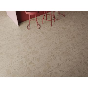 Ламинат Egger (Эггер) Pro Large Aqua+ 8/33 Мрамор Юрский Песочный (Sand Jurassic Marble), EPL251