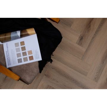 Виниловый SPC ламинат Steinholz (Штайнхольц) Herringbone 4,5/43 Лустенау (Lustenau) , STH062Н