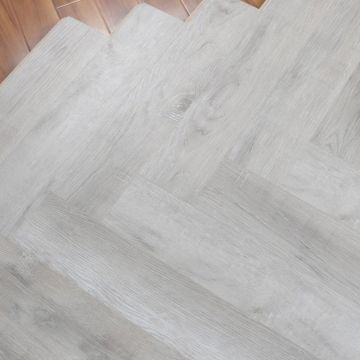 Кварцвиниловая плитка LQuarzo (Л Кварцо) Magia 4,5/42 Дуб Эстар (Oak Estar), Lm803