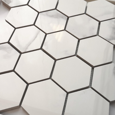 Мозаика LeeDo - Marble Porcelain Calacatta POL 26,7x30,8 см (чип 37x64 мм гексагон), полированный керамогранит (Calacatta POL мозаика гексагон 37x64)